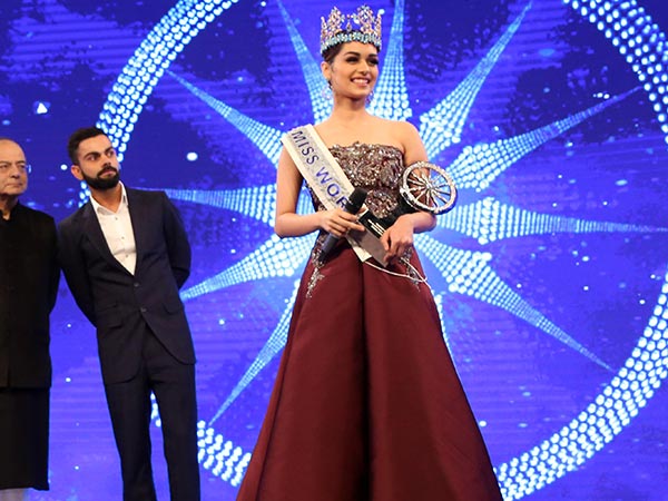 manushi chillar at indian of the year awards