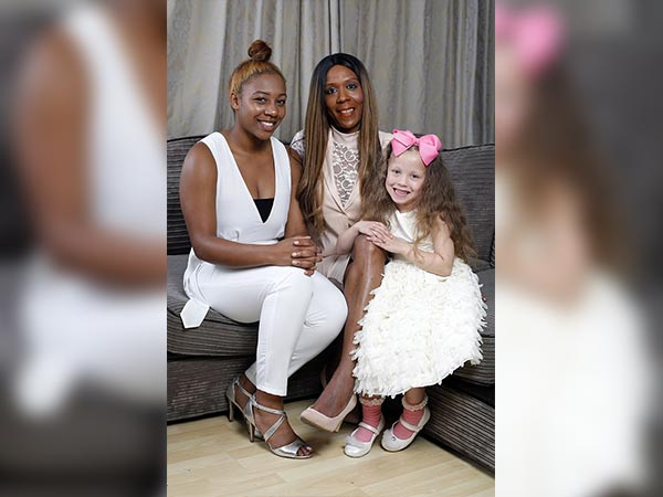 బ‌య‌ట‌కు వెళ్లాలంటే భ‌యం..