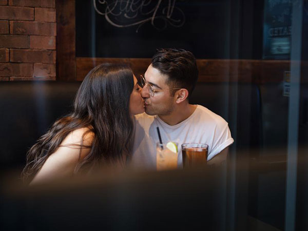 పెళ్లి చేసుకోవాలంటే..