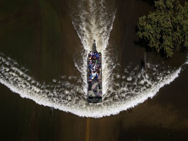 1.ఉష్ణమండల తుఫాను కారణంగా 