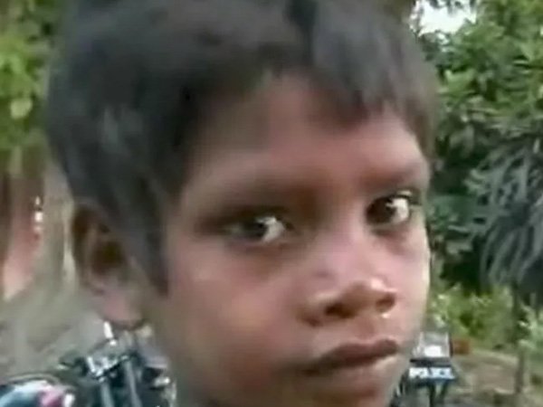 చూడడానికి చిన్న పిల్లాడే