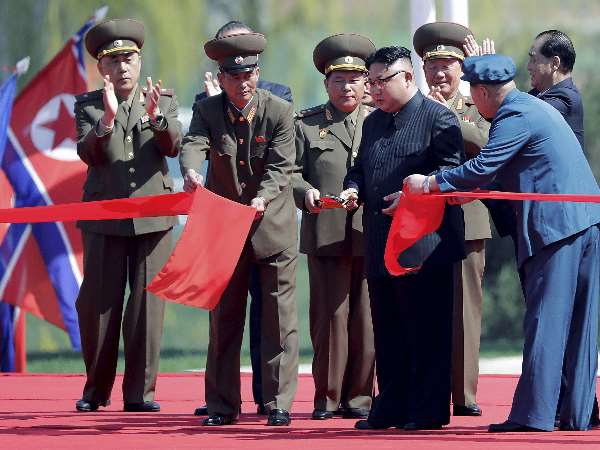 తర్వాత వారికి కీప్ లుగా మారాలి