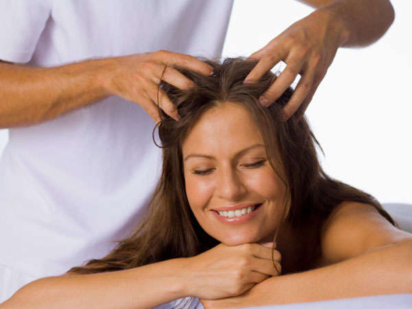 1. వేడి నూనెతో మర్దన 1. వేడి నూనెతో మర్దన