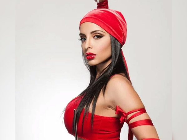 పాకిస్తాన్ సన్నీలియోన్