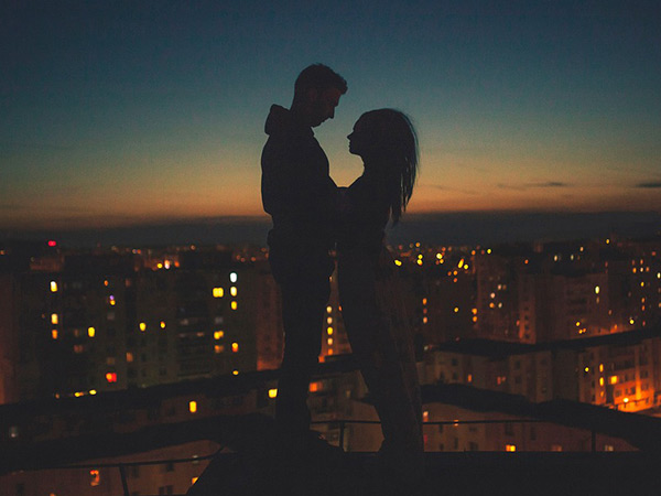 లవ్ చేస్తున్నావా