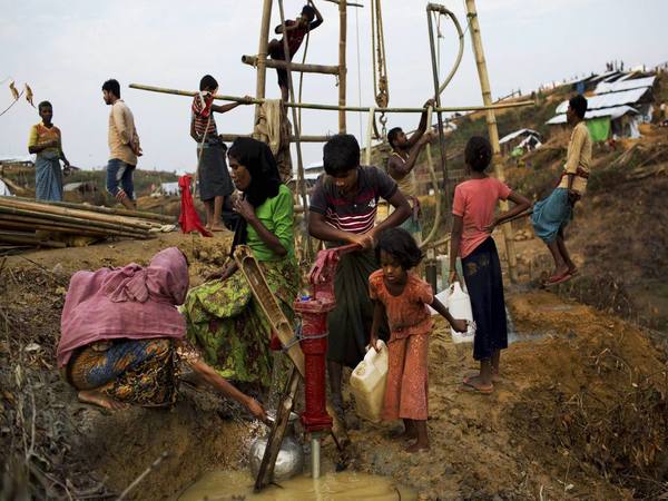 ఆరుబయటే రోజూ స్నానం