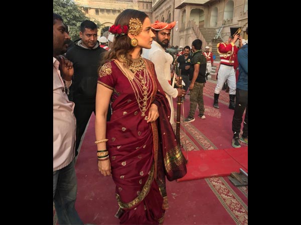 Kangana Ranaut Latest Look From Manikarnika 