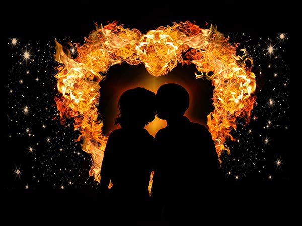 జైలర్‌ కూతురితో పరిచయం