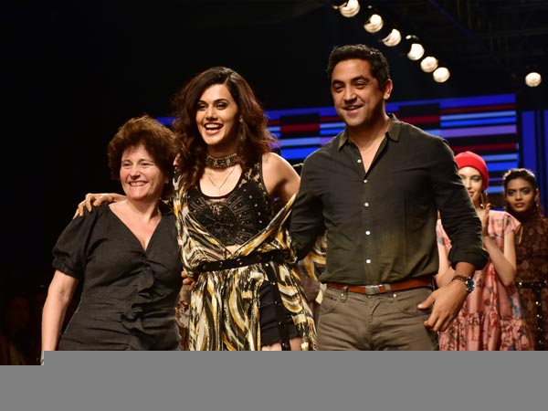Taapsee Pannu For Ritu Kumar At The Lakme Fashion Week 2018