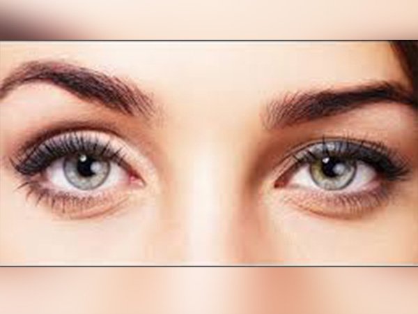 బుగ్గ దురద పెట్టడం