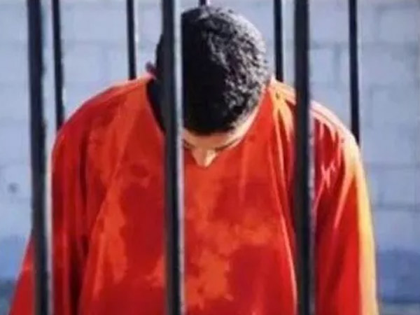 మరణశిక్షలు అమలు కావడం లేదు ఒక్లహామాలో ఇంజెక్షన్‌ ఇచ్చి మరణశిక్ష పడ్డ వ్యక్తిని చంపేస్తారు. అయితే కొన్ని కారణాల వల్ల ఈ విధానాన్ని రద్దు చేశారు. దీంతో ఒక్లహామా రాష్ట్రంలో మరణశిక్షలు అమలు కావడం లేదు. అమెరికాలోని పలు రాష్ట్రాల ఇదే పరిస్థితి ఉంది. 