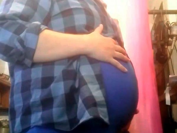 కేసీ కు ఇంతకు మునుపే ఒక బిడ్డకు తల్లి: 