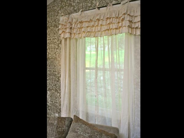  కుచ్చులుఉన్న కర్టెన్లు: 