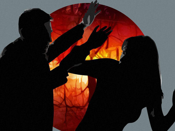 రాదాదియా ఇండస్ట్రీస్‌ ఆవరణలో