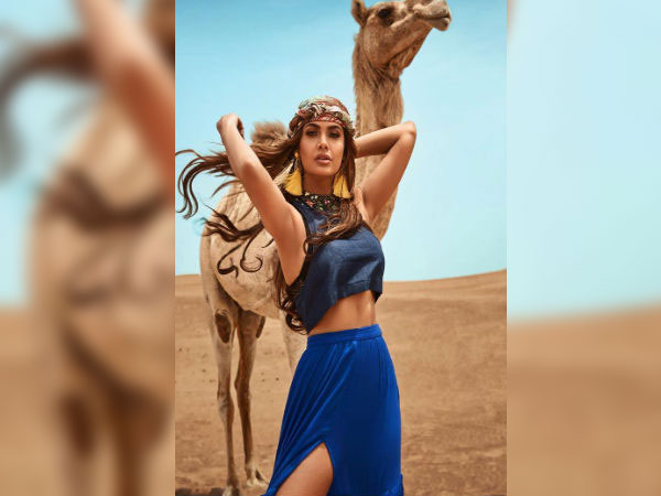 Esha Is All Blue Da Ba Dee In The Desert