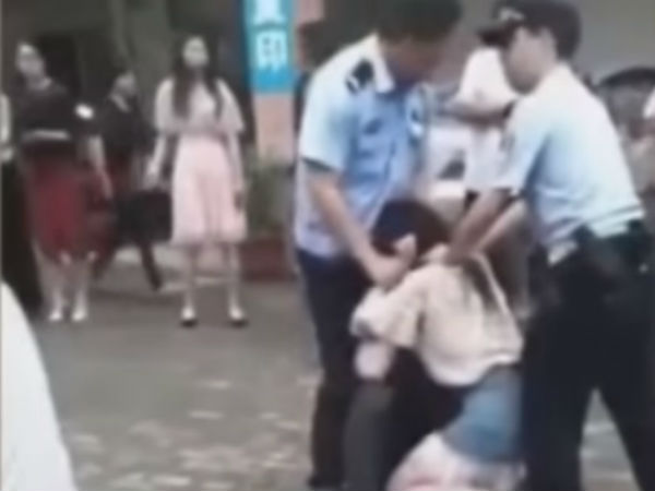 ఎట్టకేలకు వదిలించుకున్నాడు: