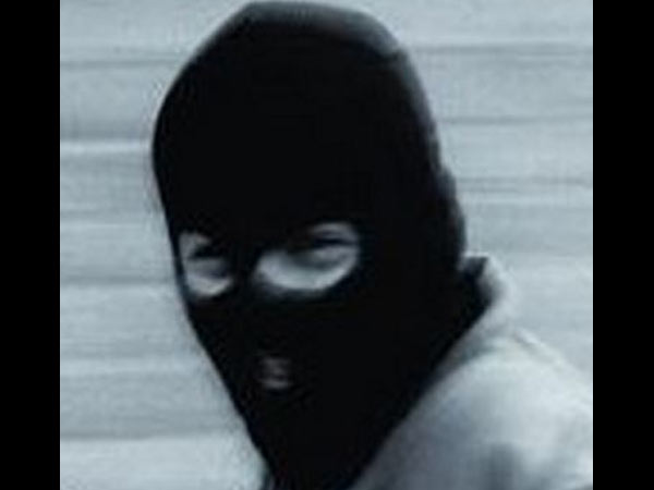 యాచకుల్లా జీవనం సాగిస్తారు