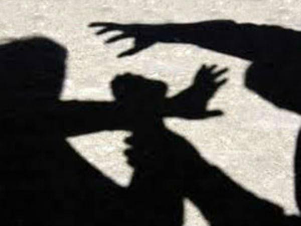 సొంత ఇంటిలోనే రక్షణ లేకుంటే ఎలా