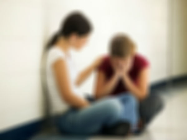 లిప్‌ స్టిక్‌తో సూసైడ్‌ నోట్‌