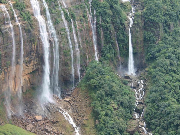 నాంగ్‌స్లావియా