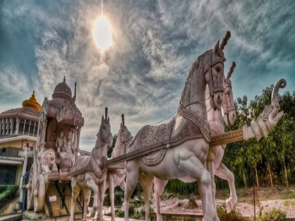 వేరుతనాన్ని చూడడమే అహంకారం