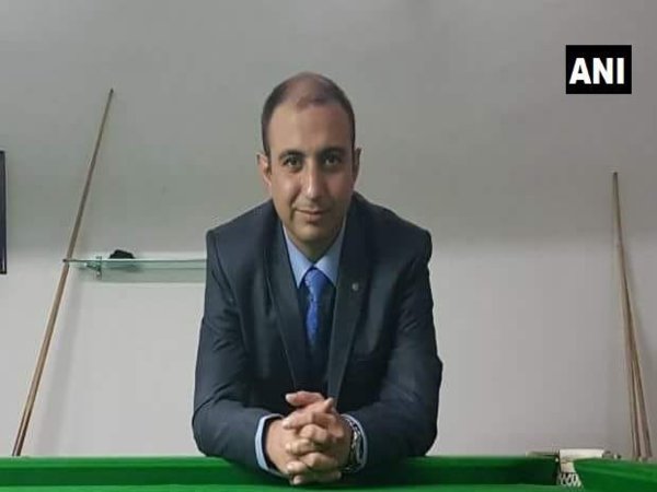 3,300 సార్లు ఫోన్ కాల్స్