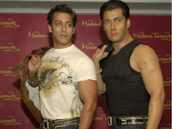  2007లో మేడం టుస్సాడ్స్లో షారుఖ్ మైనపు విగ్రహం 