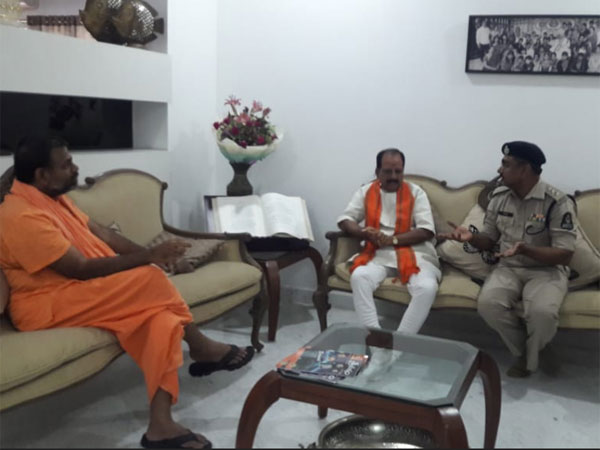 యాత్రకు అనుమతి నిరాకరణ