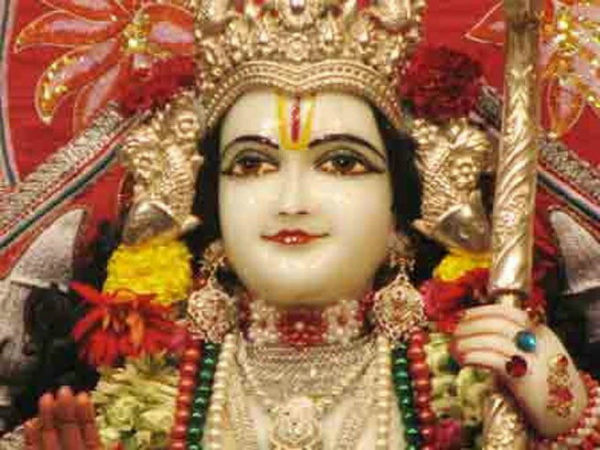 రాముడిది కర్కాటక లగ్నమని చెబుతారు వాల్మీకి