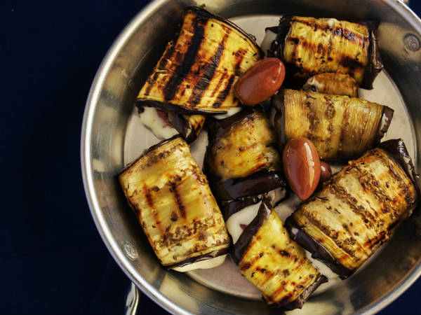 వంకాయలు, వివిధ రకాల ఆరోగ్య సమస్యల చికిత్సకు ఏవిధంగా సహాయపడగలవు : 