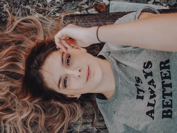 3. వయస్సు మీద పడుతున్న లక్షణాలు మందగించేట్టు చేస్తుంది.