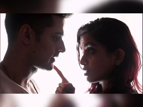 లోపలికి వెళ్లాను