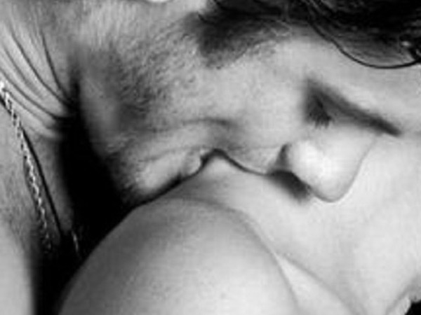 ఆ వీడియోలు చూస్తున్నాను