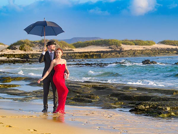 వేరే అమ్మాయితో సెక్స్ చేస్తుంటే చూస్తుంది