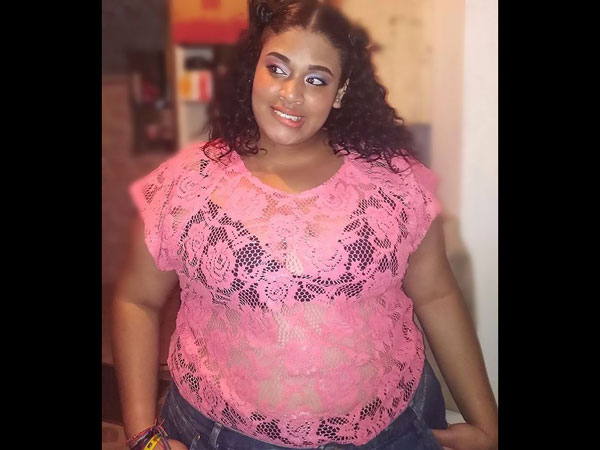 పెదాలు నంబ్ గా మారిపోయాయి