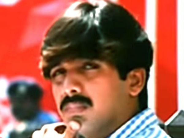 నా బైక్ పైనే ఇంటి దగ్గర