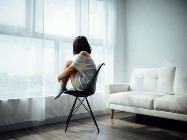 వంటింటికి పరిమితం చేస్తున్నారు