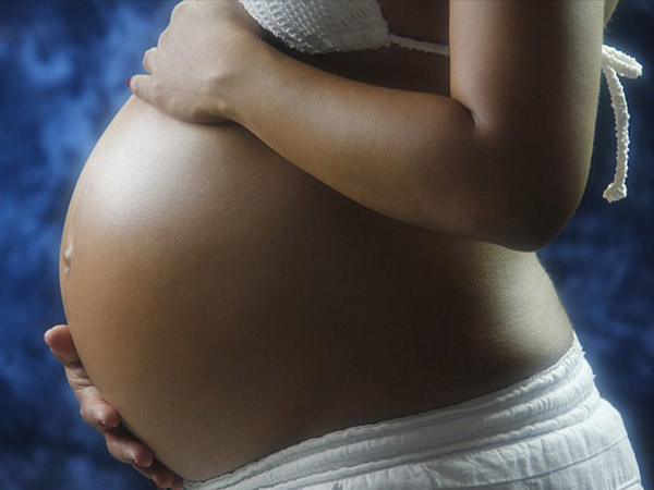 మీ బిడ్డను క్యాన్సర్ ప్రభావితం చేస్తుందా ?