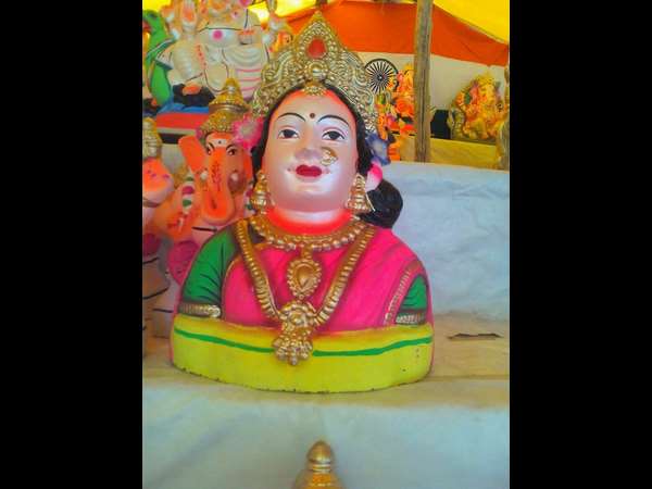 గౌరీ గణేష్ పండుగ యొక్క పురాణం గాథ