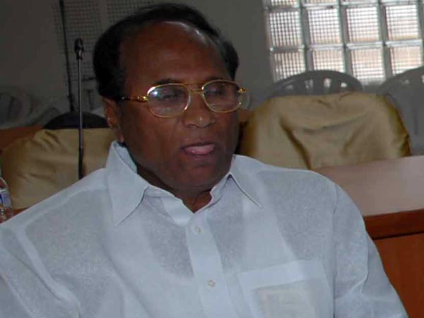 2) లిమ్కా బుక్ ఆఫ్ రికార్డులు..