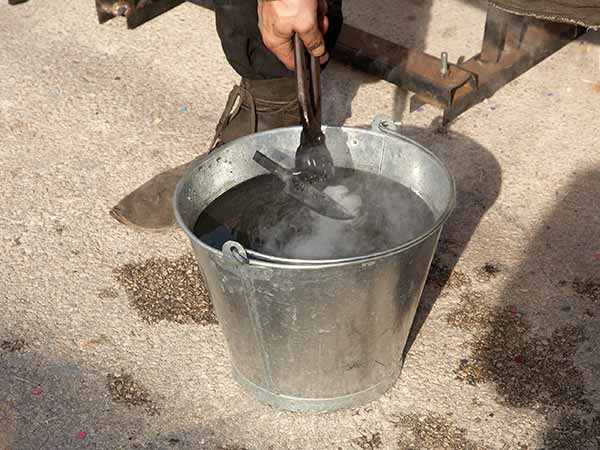 మురికి నీరు..