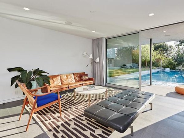 స్వర్గంలో నివసించే అనుభూతి..