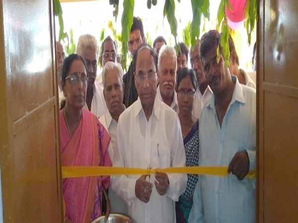 8) పక్షుల అభయారణ్యం..