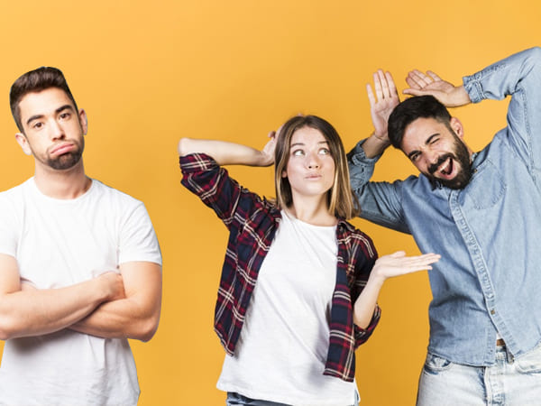 3) చిన్న చర్చతో..