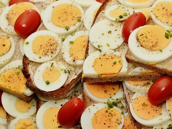 Eggs for Breakfast May Benefit Type-2 Diabetic Patients,