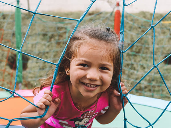 స్వేచ్ఛను కల్పించడం