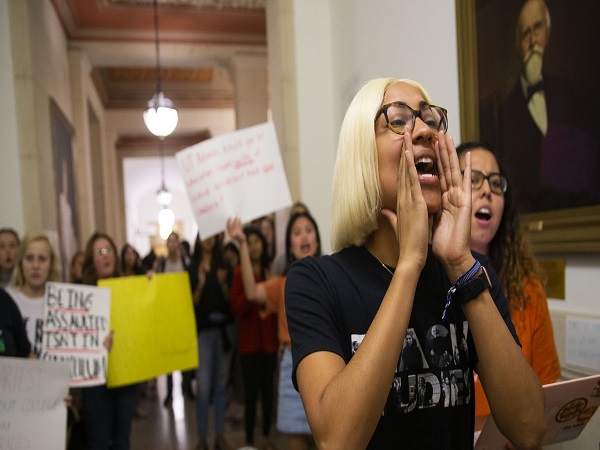 ట్వీట్ల మోత..