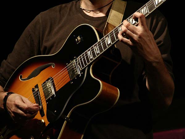 చేతులు చాలా ముఖ్యం...