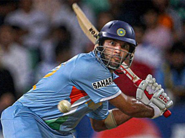 డబ్బింగ్ ఆర్టిస్టుగా..