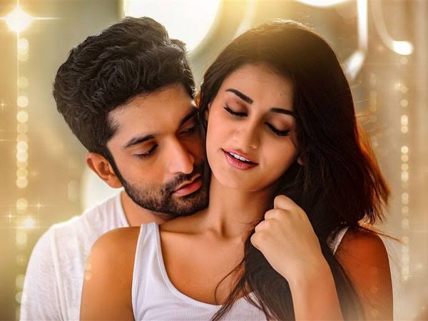 ఆప్యాయతతో ఆలింగనం..